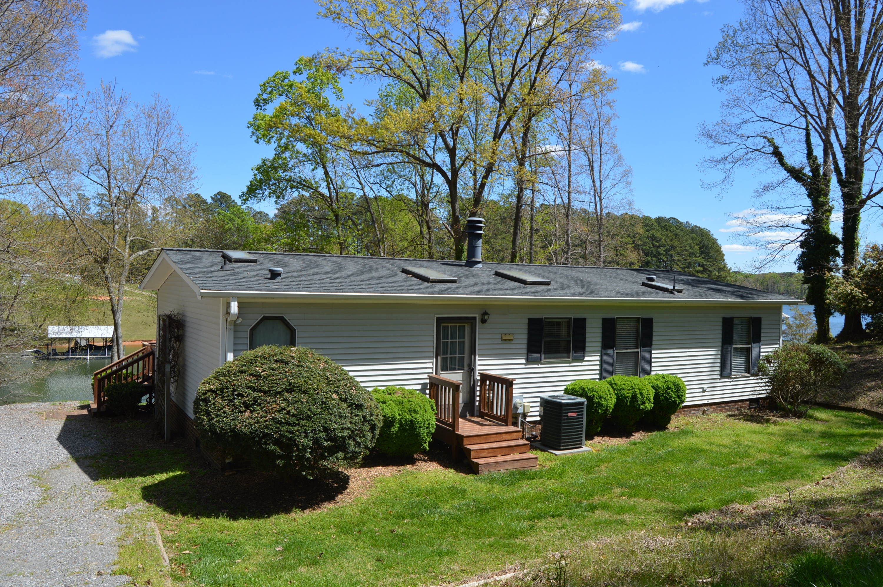 125 Broadview Circle